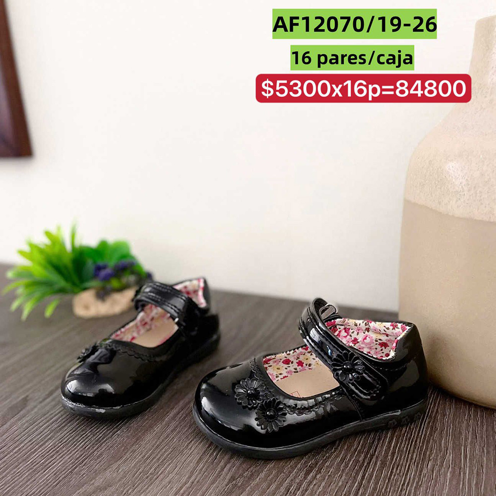 AF12070