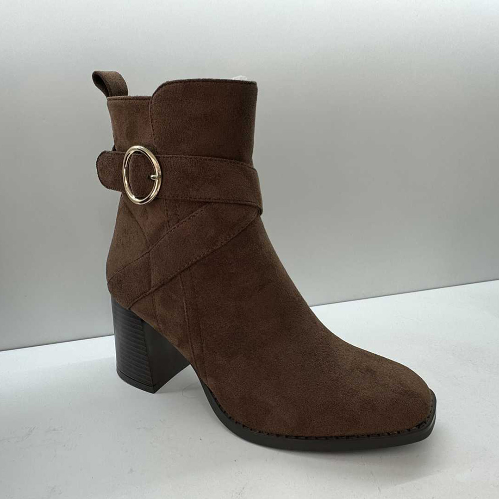 Q-05BROWN