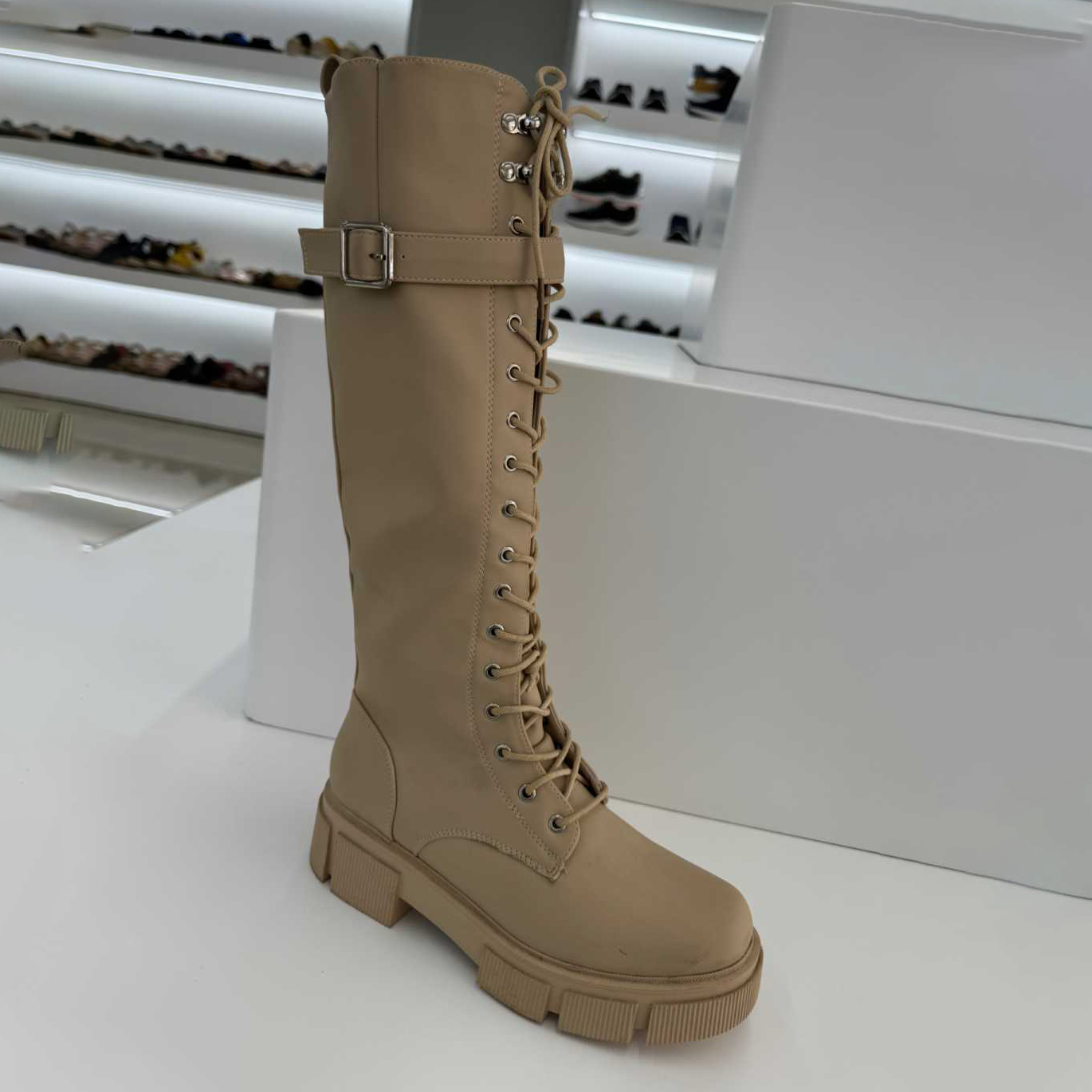 A68203BEIGE